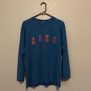 Vintage NIKE 🥂 Long Sleeve